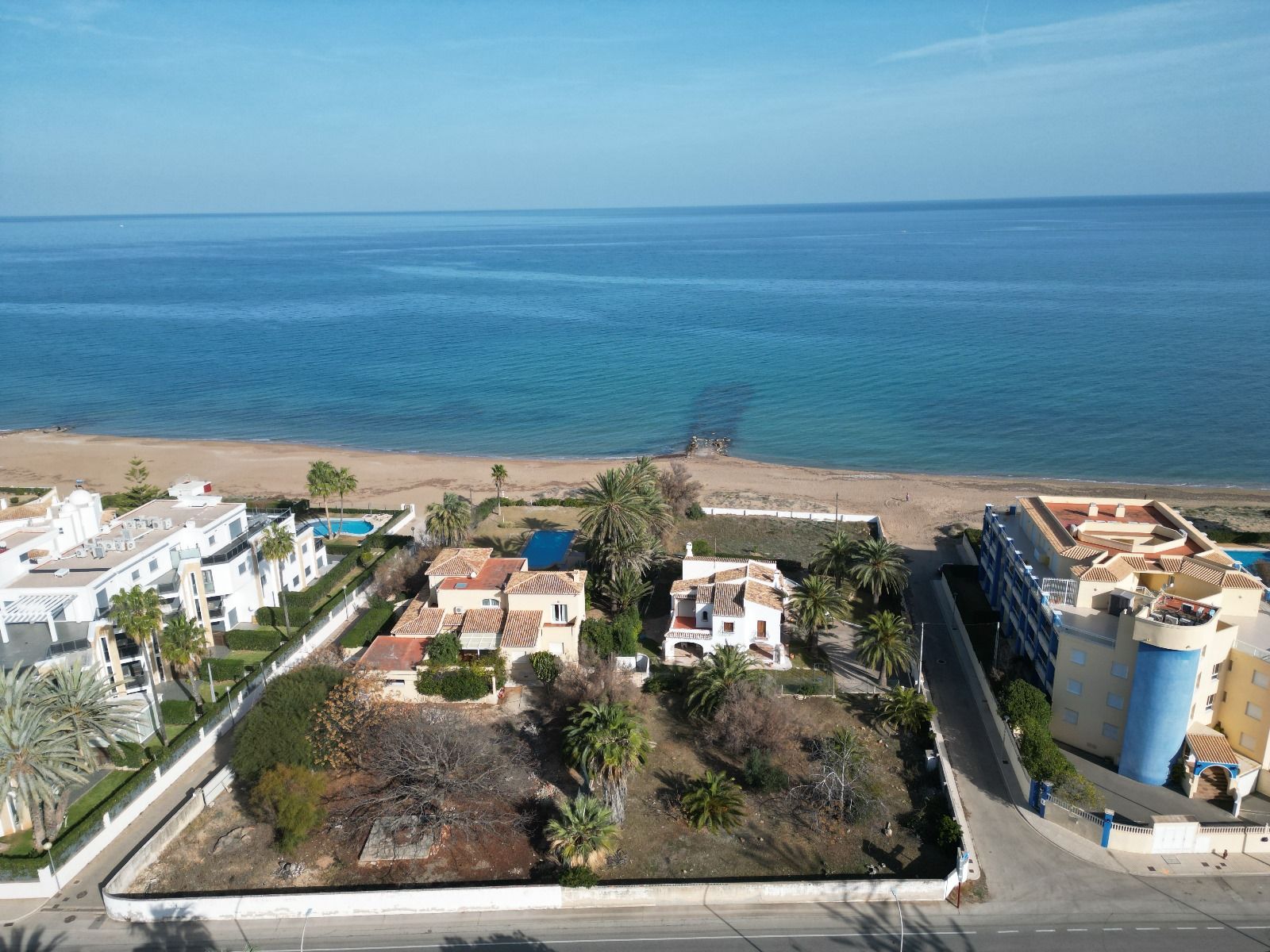Parcela con proyecto en km 3 de las Marinas