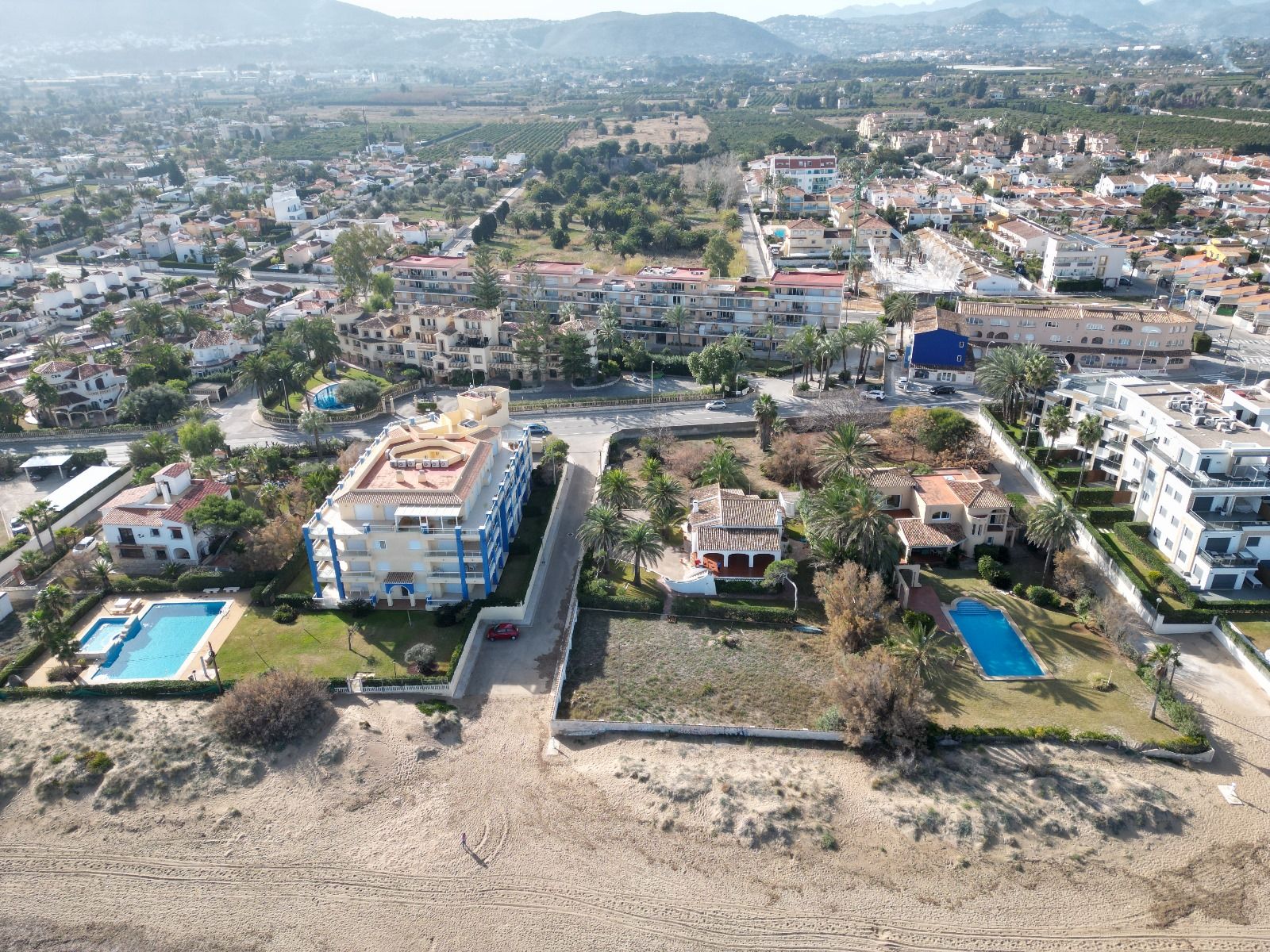 Parcela con proyecto en km 3 de las Marinas