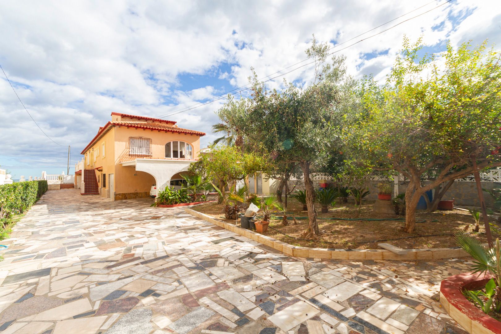 Chalet frontal al mar en Playa Deveses